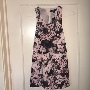 🌸 Banana Republic Floral Tank 🌸